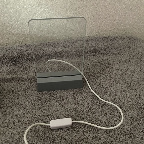 🪿LED board for extra light, a cute floating picture frame or dry erase board! - Picture 3 of 4